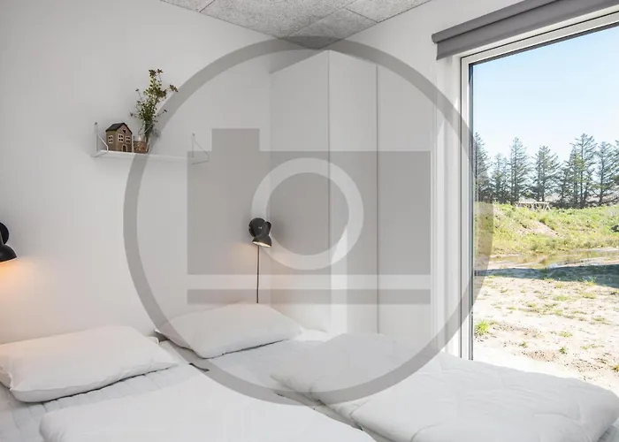 4 Bedroom Lovely In *